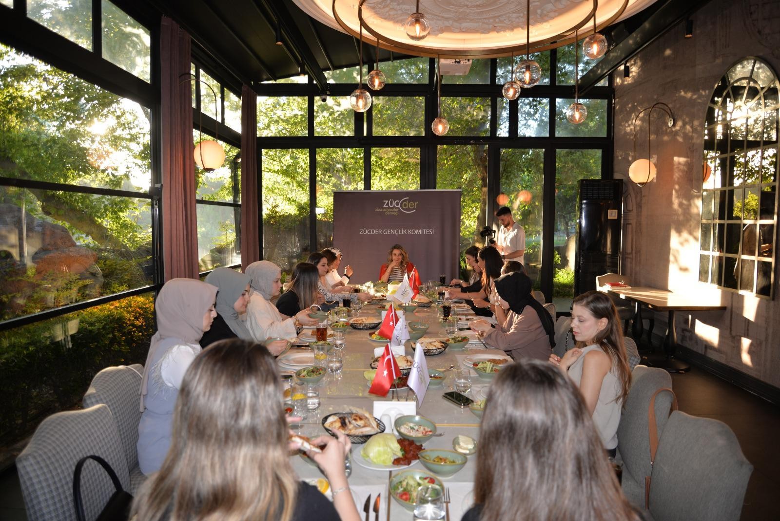 kubra-orakcioglu-01